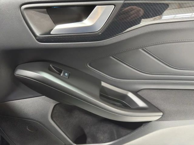 Ford Focus ST Line Wagon