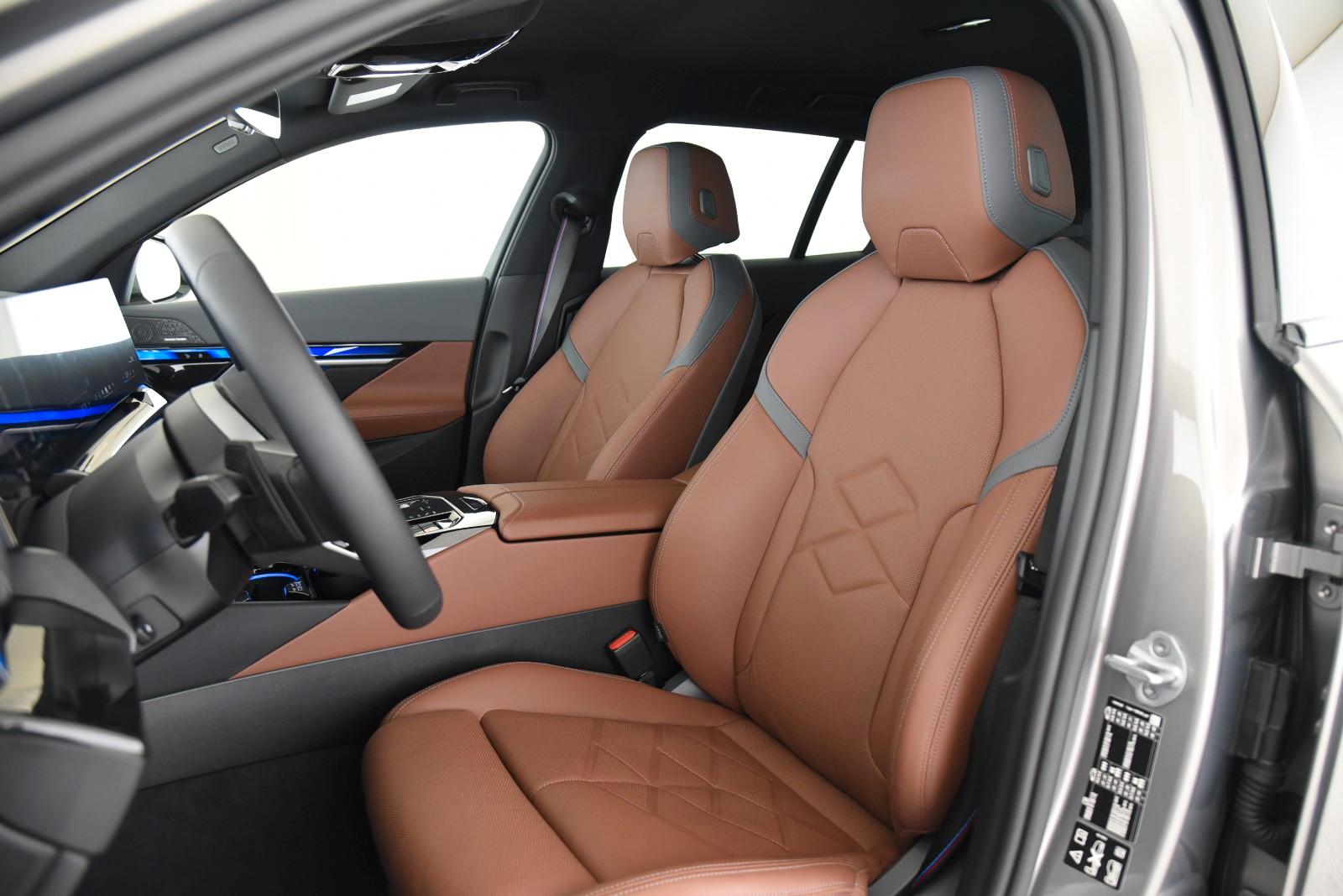 BMW 540 540d M-Sport Touring xDrive