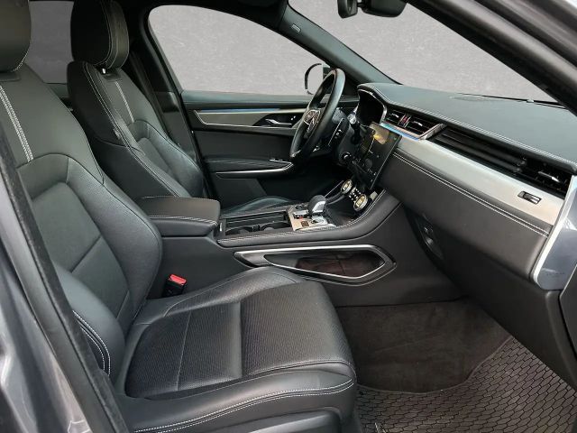 Jaguar F-Pace AWD D300 R-Dynamic