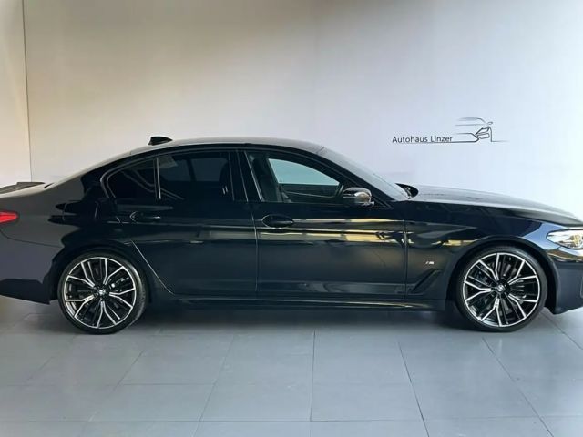 BMW 530 530d M-Sport Sedan xDrive