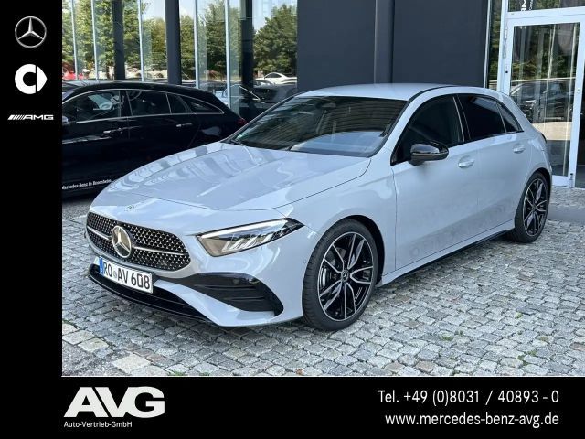 Mercedes-Benz A 200 AMG Line