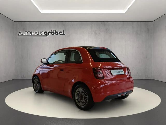 Fiat 500e Cabrio (RED) Elektro
