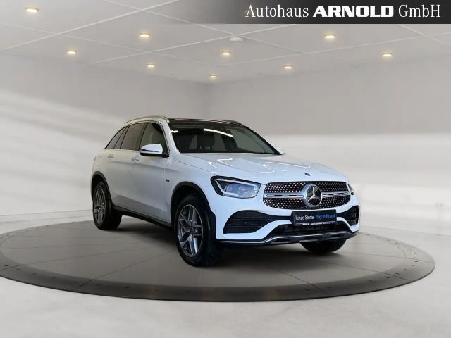 Mercedes-Benz GLC 300 4MATIC AMG Line