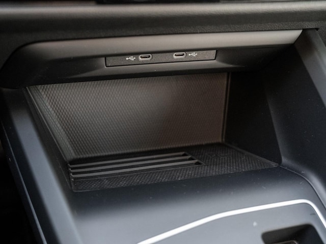 Volkswagen Golf 1.5 eTSI Golf VIII Variant