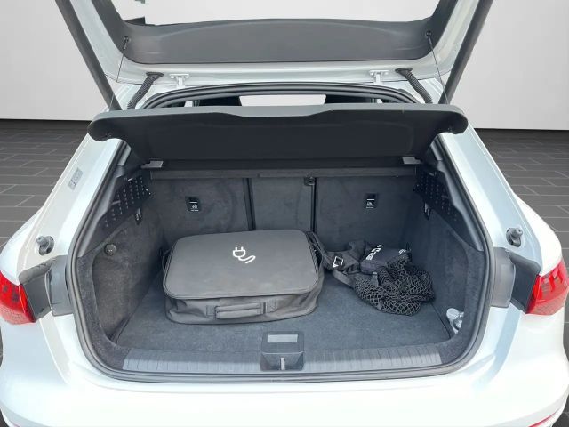 Audi A3 Hybride S-Tronic Sedan