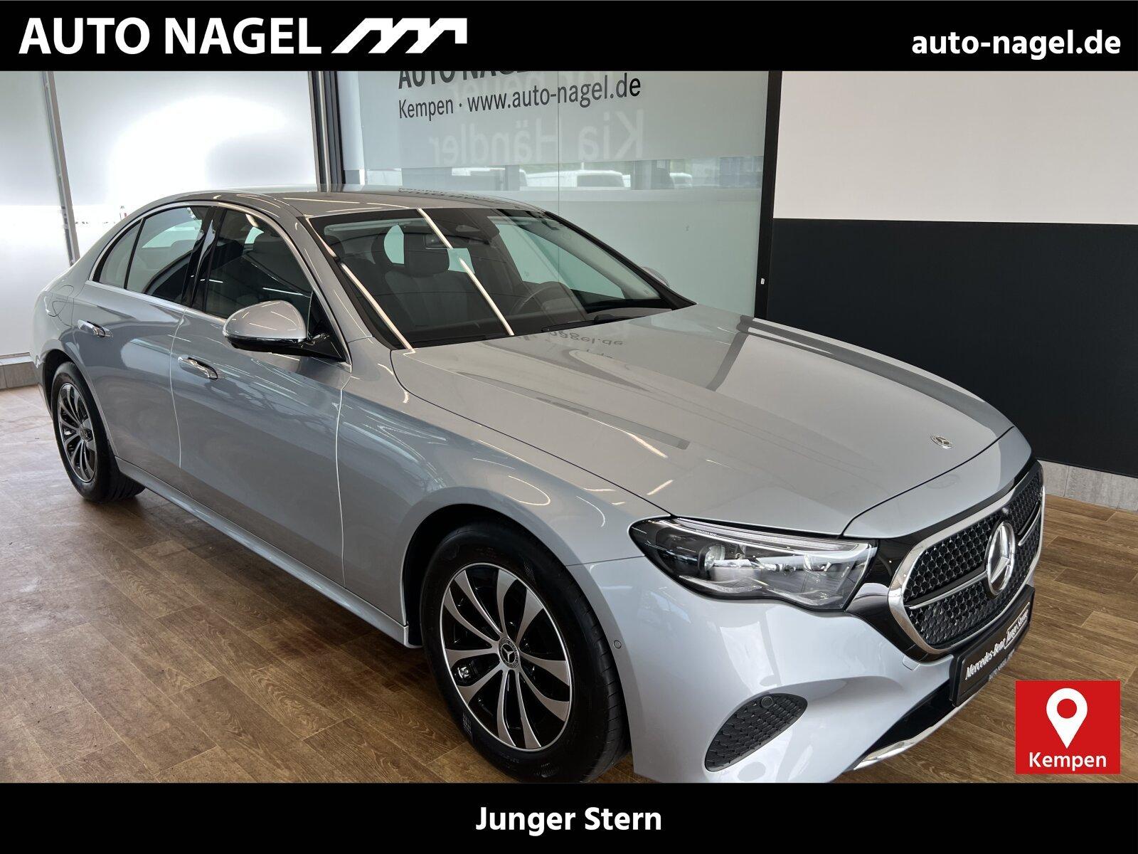 Mercedes-Benz E 200 AVANTGARDE Sedan