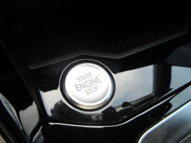 Volkswagen T-Roc 1.5 TSI Cabriolet DSG R-Line