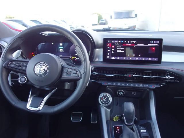 Alfa Romeo Tonale Hybrid Q4