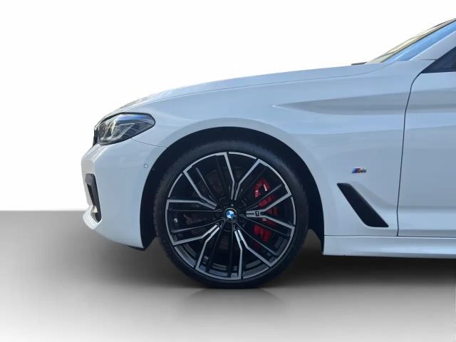 BMW 530 530d M-Sport Touring xDrive