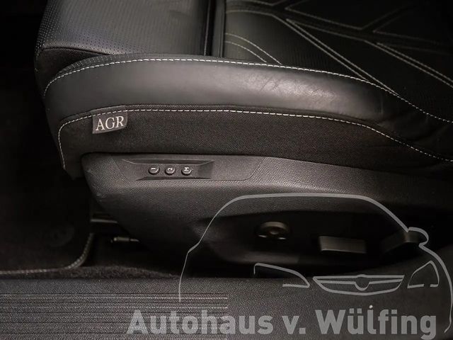 Opel Astra Hybrid Innovation Ultimate