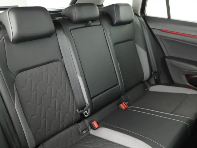 Volkswagen Golf 1.5 TSI Golf VIII Variant