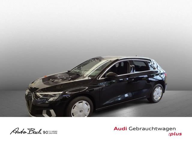 Audi A3 30 TFSI Sedan