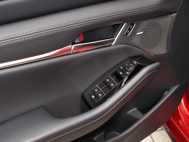 Mazda 3 S Selection SkyActiv