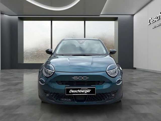 Fiat 600e Hybrid mHEV 110 6-Gang eDCT Pop