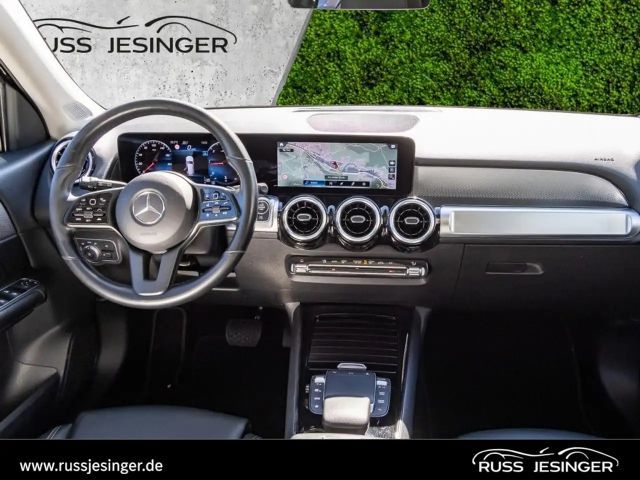 Mercedes-Benz GLB 220 4MATIC GLB 220 d Style