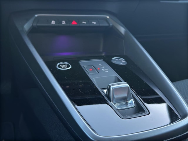 Audi A3 35 TFSI S-Line S-Tronic Sportback