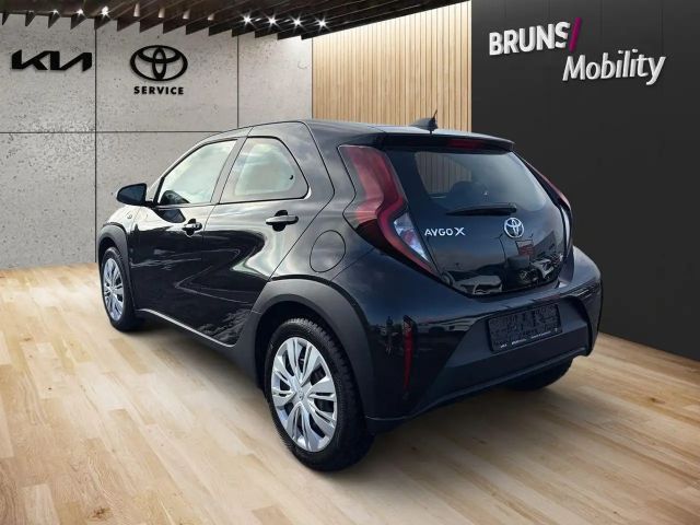 Toyota Aygo X 1.0 VVT-i Business