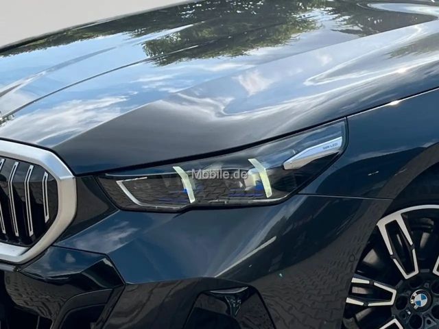 BMW 520 520d M-Sport Touring