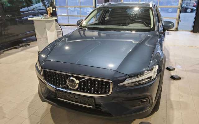 Volvo V60 Cross Country CC