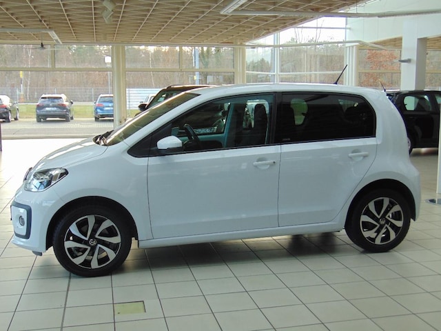 Volkswagen up! Move Move up!