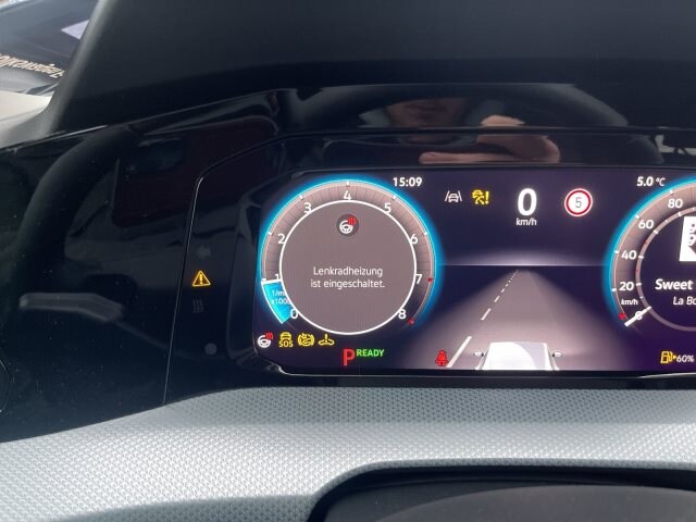 Volkswagen Golf 1.5 eTSI DSG Golf VIII