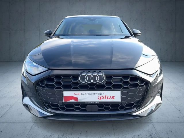 Audi A3 30 TFSI Sedan