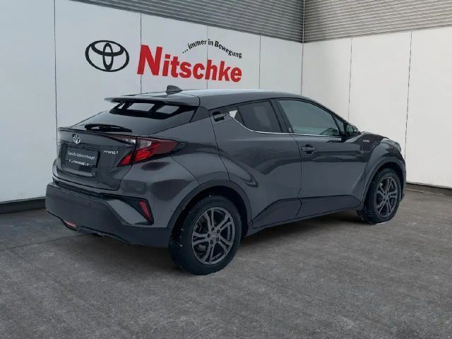 Toyota C-HR Hybride Team D