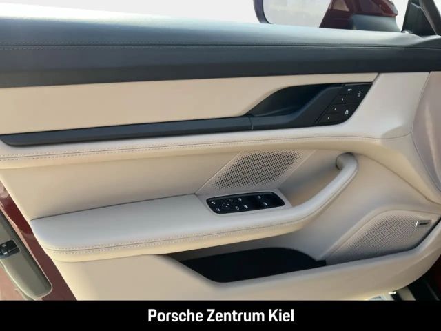 Porsche Taycan Cross Turismo Turbo