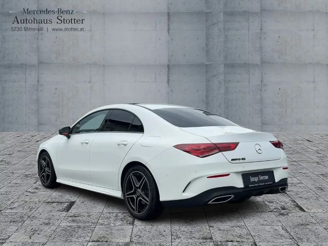 Mercedes-Benz CLA 200 AMG Line Coupé
