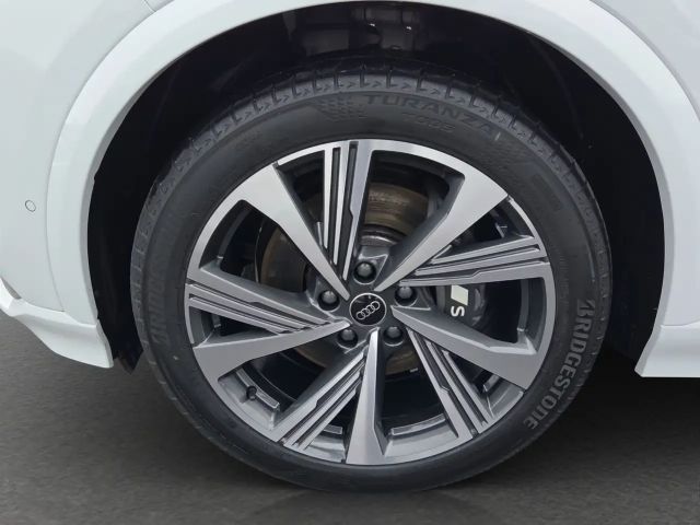 Audi SQ6 e-tron Quattro