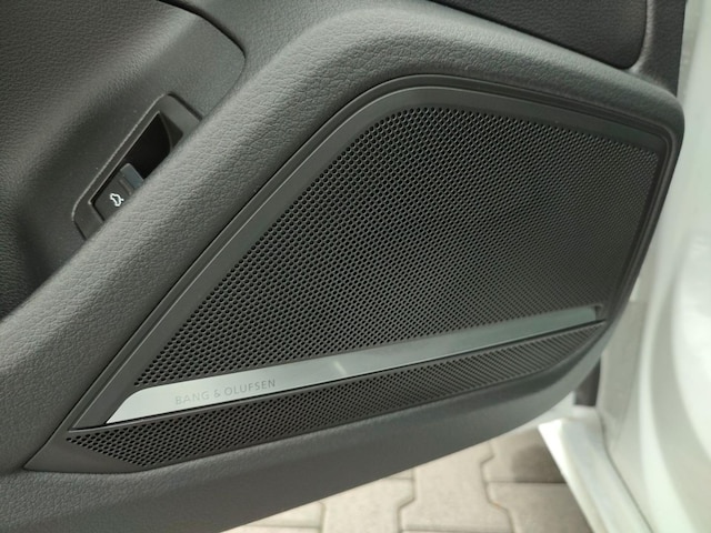 Audi S6 Quattro Sedan