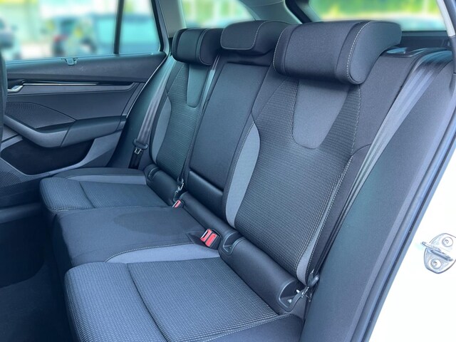 Skoda Octavia Combi Selection