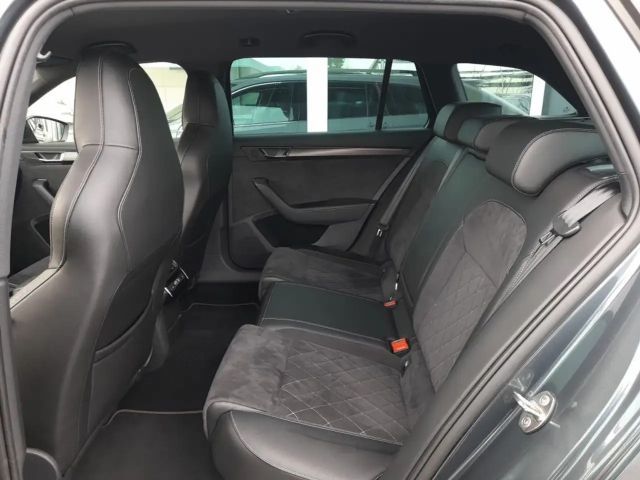 Skoda Superb PlugIn-Hybrid Sportline