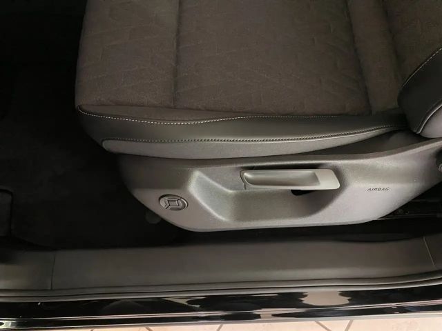 Volkswagen Tiguan 1.5 eTSI BMT DSG