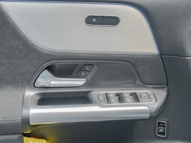 Mercedes-Benz GLA 250 4MATIC