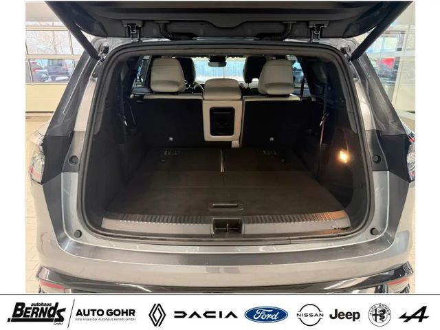 Renault Espace E-Tech Hybrid Iconic