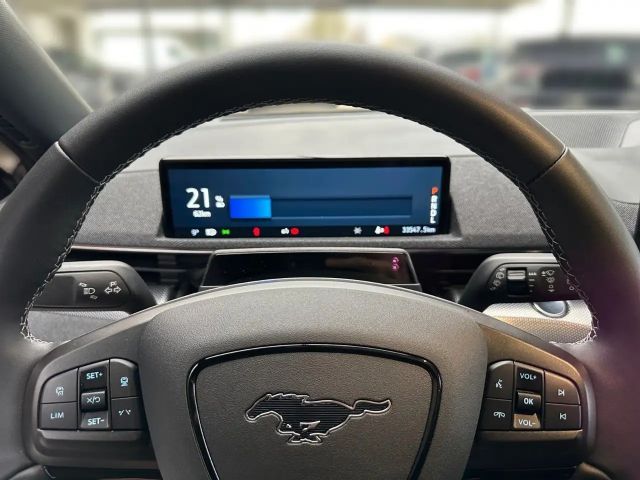 Ford Mustang Mach-E AWD GT