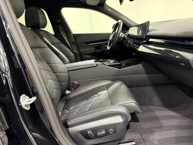 BMW 540 540d M-Sport Touring xDrive