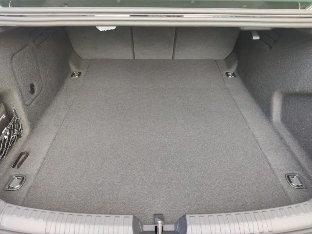 Audi A6 Quattro S-Tronic Sedan