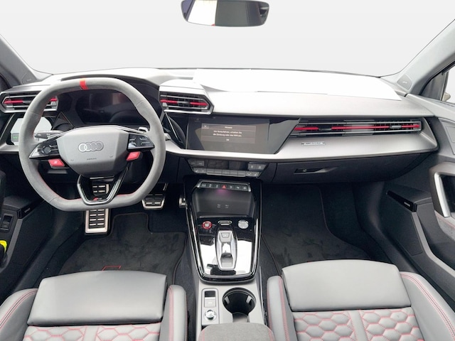 Audi RS3 Quattro S-Tronic Sedan