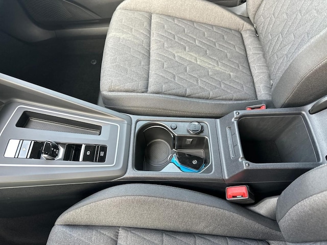 Volkswagen Golf 1.5 eTSI DSG Life