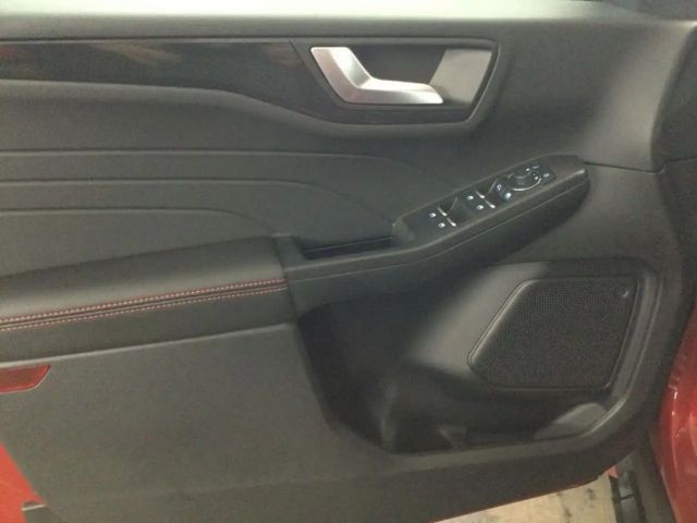 Ford Kuga EcoBoost ST Line