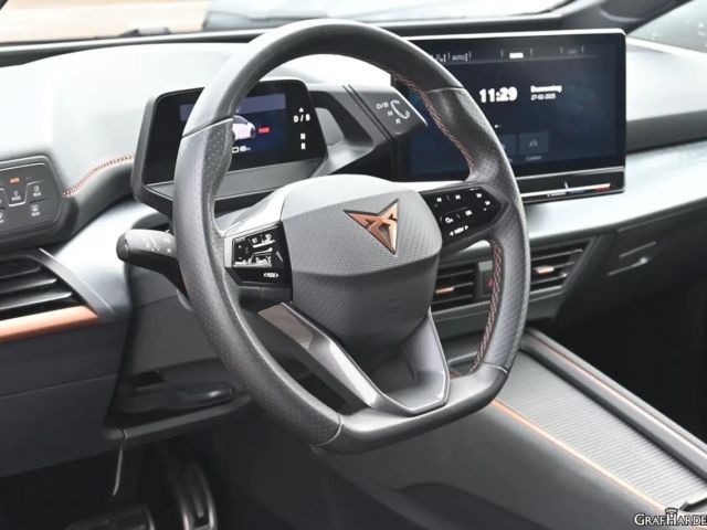 Cupra Born HUD LED PDC Kamera ACC