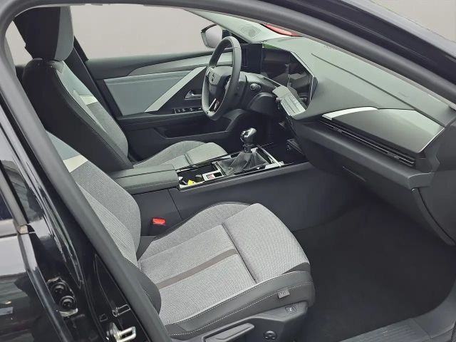 Opel Astra 1.2 Turbo Elegance Turbo