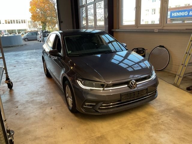 Volkswagen Polo 1.0 TSI DSG Style