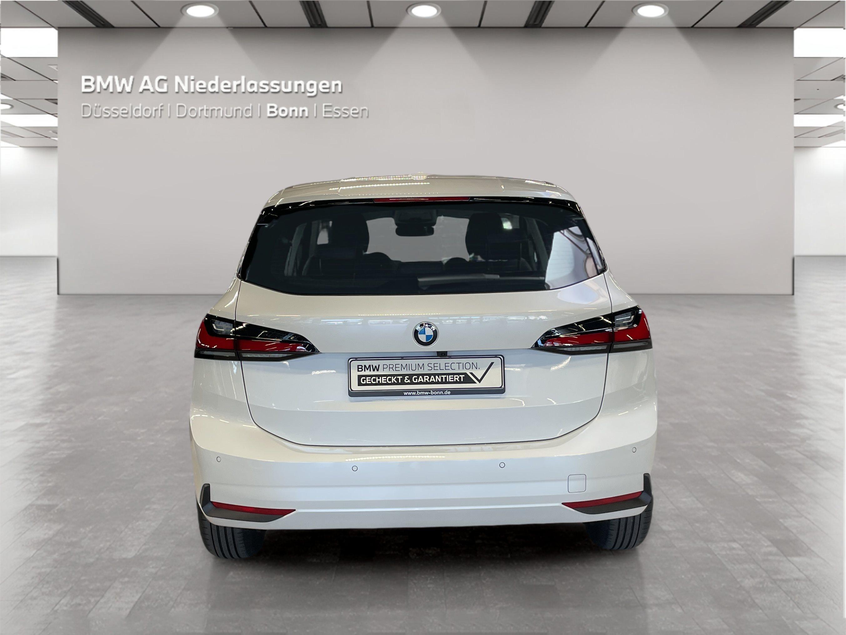 BMW 220 220i Active Tourer
