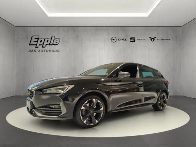 Cupra Leon e-HYBRID Sportpaket Navi Rückfahrkamera LED  ACC