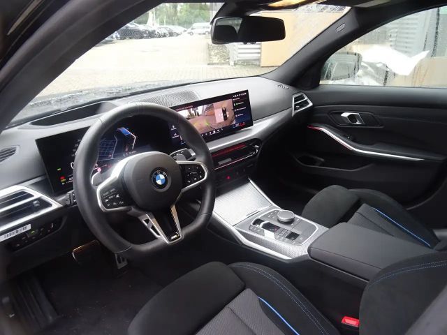 BMW 320 320d M-Sport Sedan