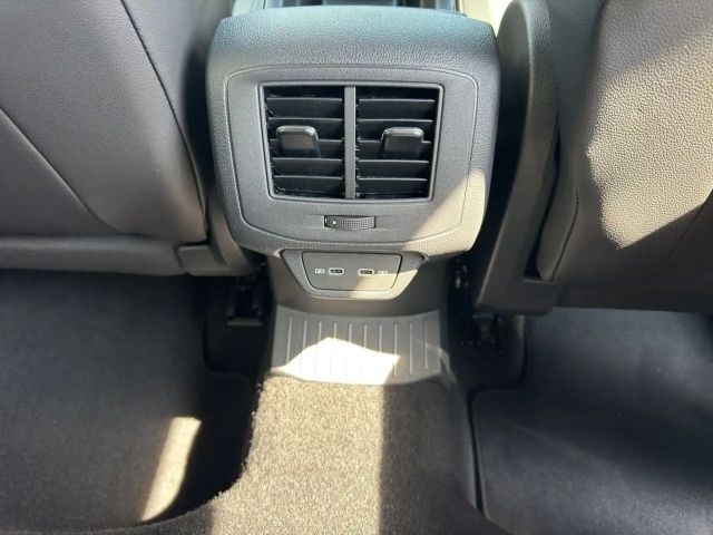 Volkswagen T-Roc 4Motion DSG R-Line