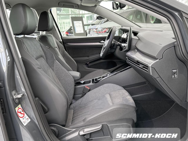 Volkswagen Golf 1.5 eTSI DSG Style